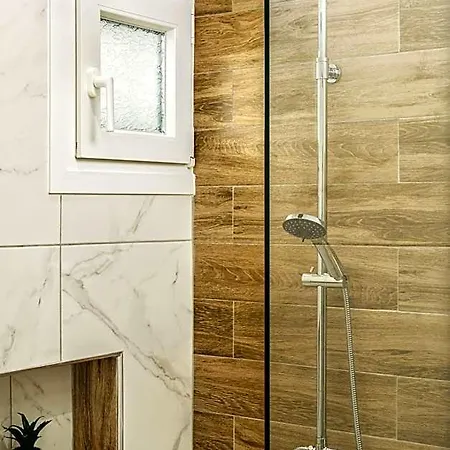 Apart Otel Stathis Ii