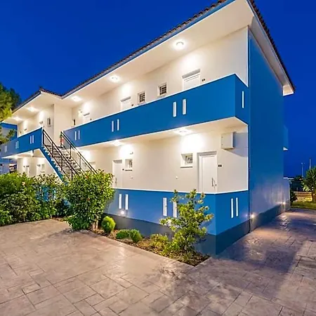Apart Otel Stathis Ii 3*