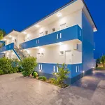 Stathis Ii Aparthotel 3*